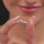 silver solid shine vanki ring