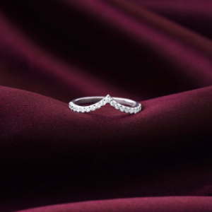 silver solid shine vanki ring